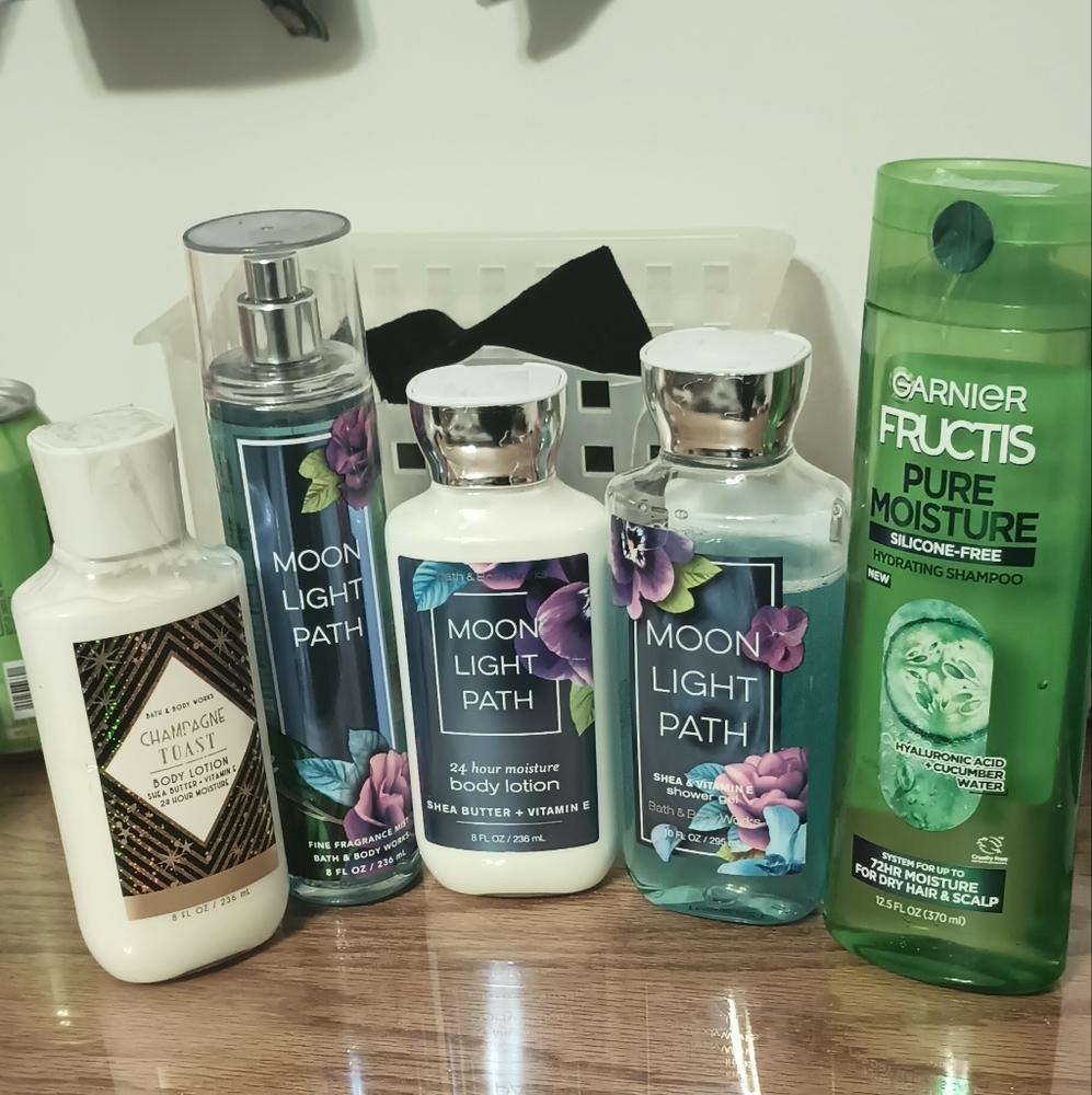 Bath and body works - Picture 1 of 7